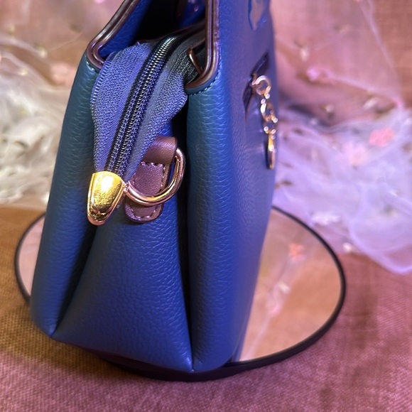 NWT Vegan Blue/Brown Crossbody. So amazingly soft. - Picture 3 of 11